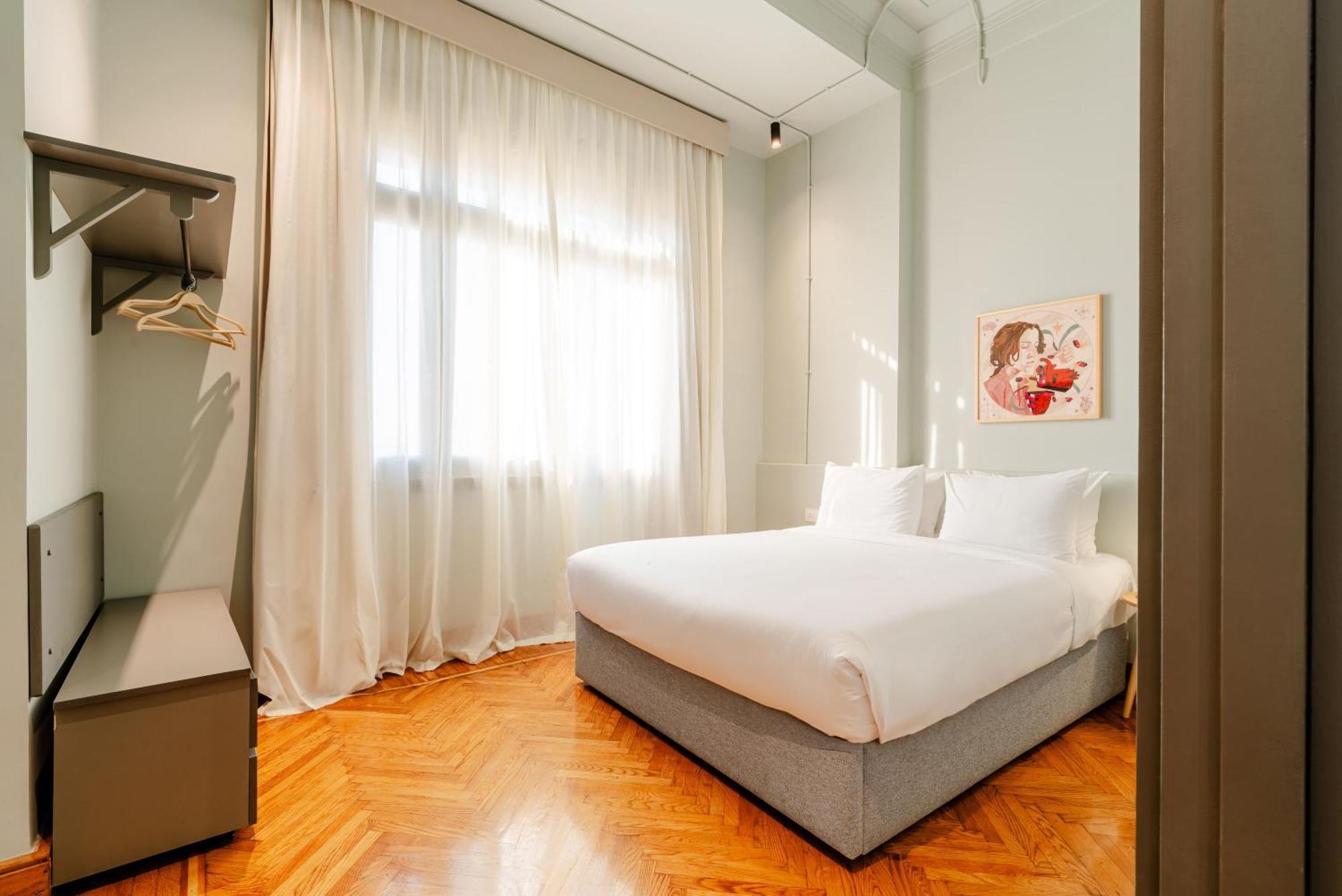 Grey L Studio Apartments Downtown Alexandria Menasce House Екстер'єр фото
