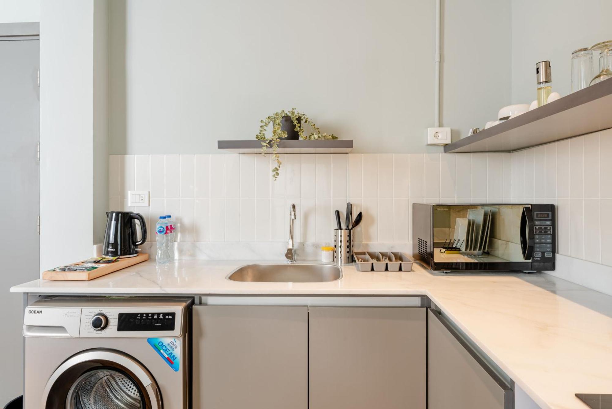Grey L Studio Apartments Downtown Alexandria Menasce House Екстер'єр фото